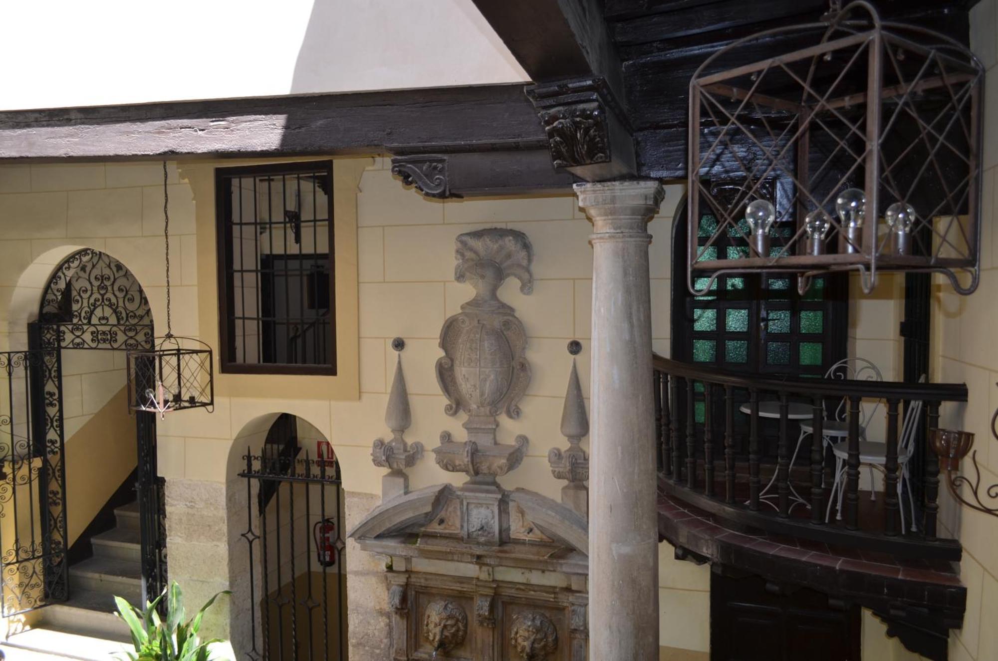 Palacio De Mariana Pineda Granada Exteriör bild